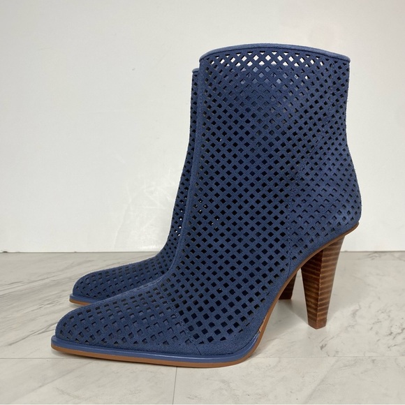 Vince Camuto Yolandal Blue Cutout Suede Pointy Toe Heeled Bootie 6M - Picture 14 of 14